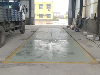 河南(商丘梁園)鑄鑫鋁業(yè)公司100噸地磅