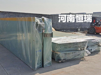 伊力河杉(香港)公司80噸出口型地磅