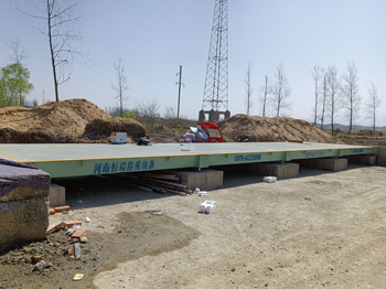 信陽商城縣鳳凰窩河沙廠150噸地磅