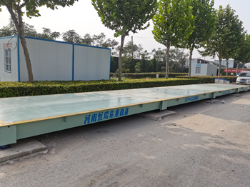 河南三建洛陽西韓立交項目100噸地磅