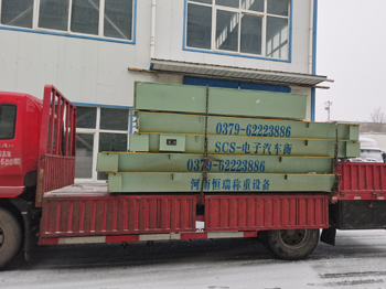 鶴壁道特新材料100噸雙鋼制跑道地磅