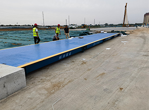 河南萬(wàn)木泉建筑（漯河）工地100噸地磅